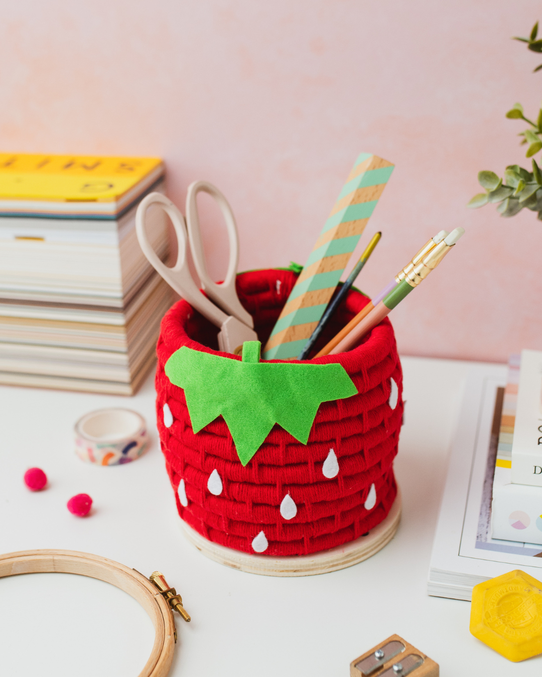 The Strawberry Rope Pot Craft Kit