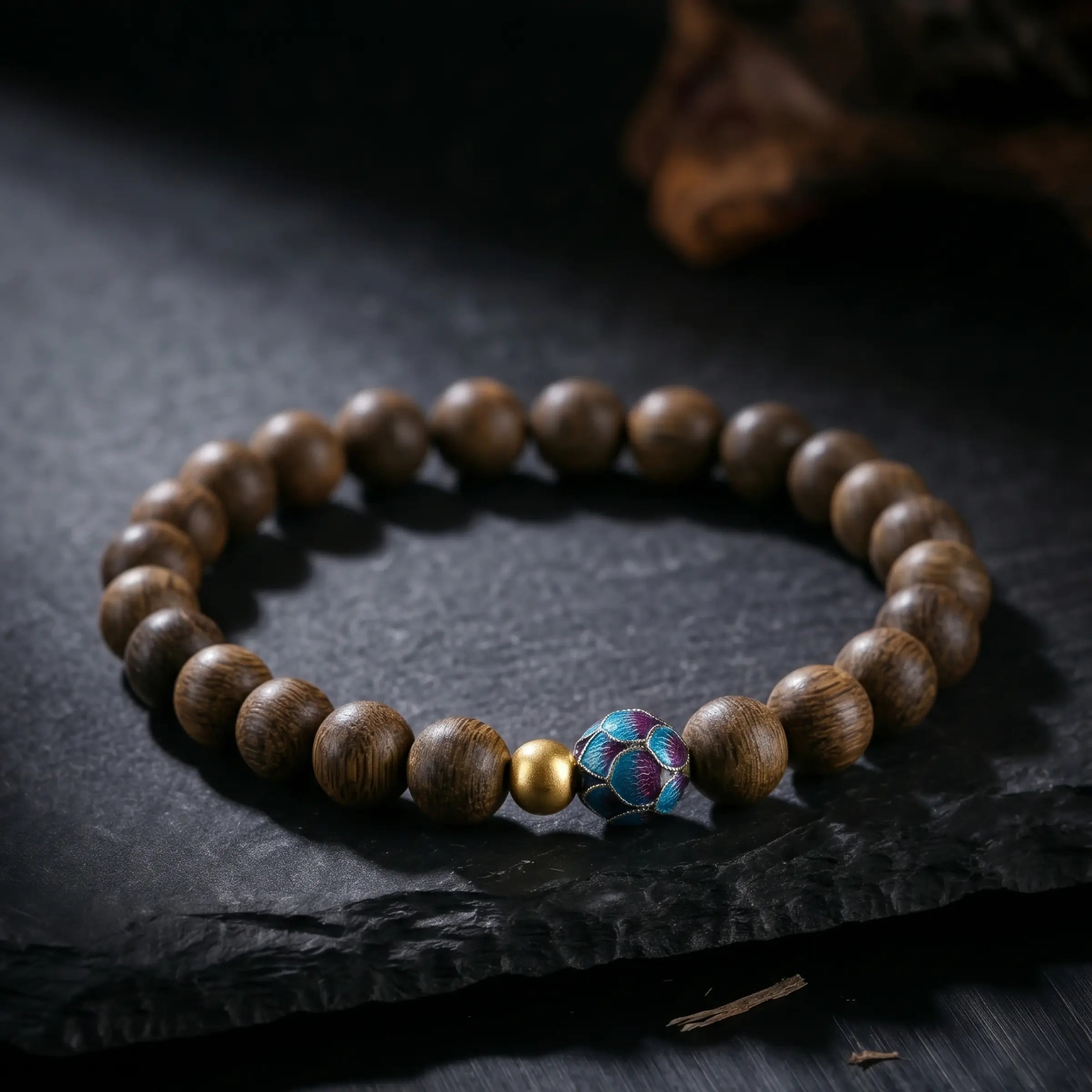 Calm & Purify – Qi Nan Agarwood & Silver Lotus Bracelet