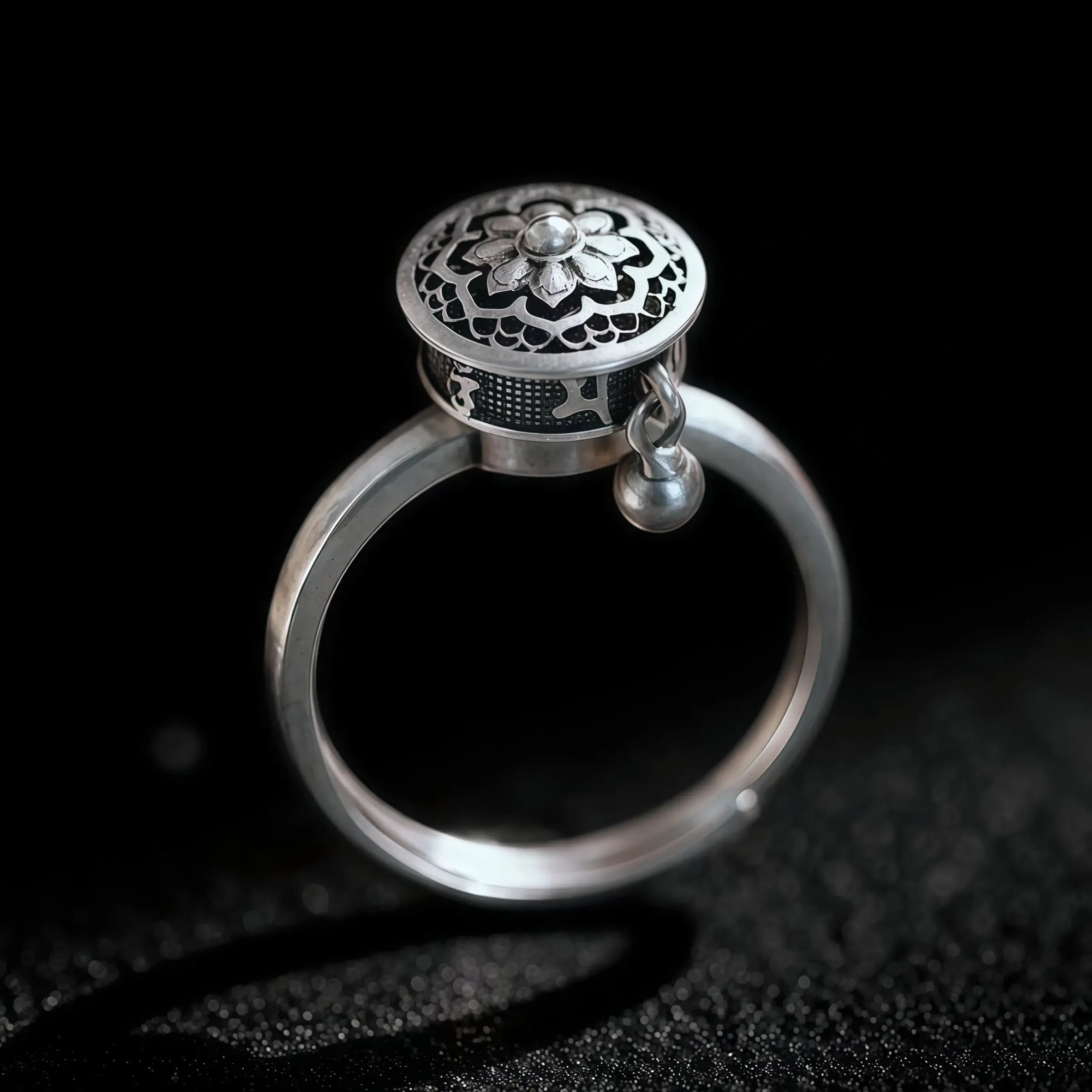 Manifest & Flow – Tibetan Silver Lotus Mantra Spinner Ring