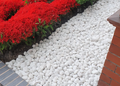 20-40mm White Pebbles - 50 Mini Bags / White