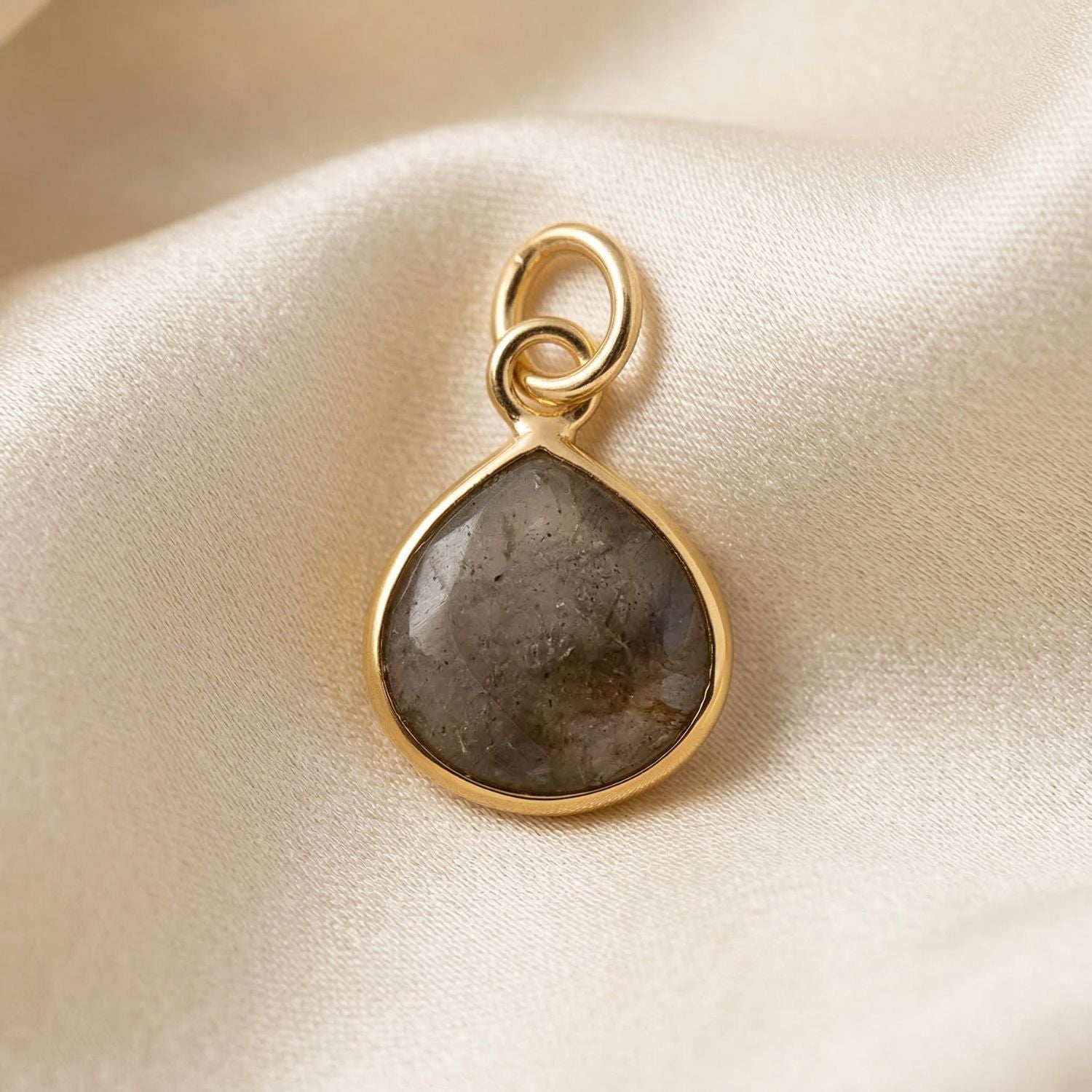 18ct Gold Vermeil Labradorite Heart Pendant
