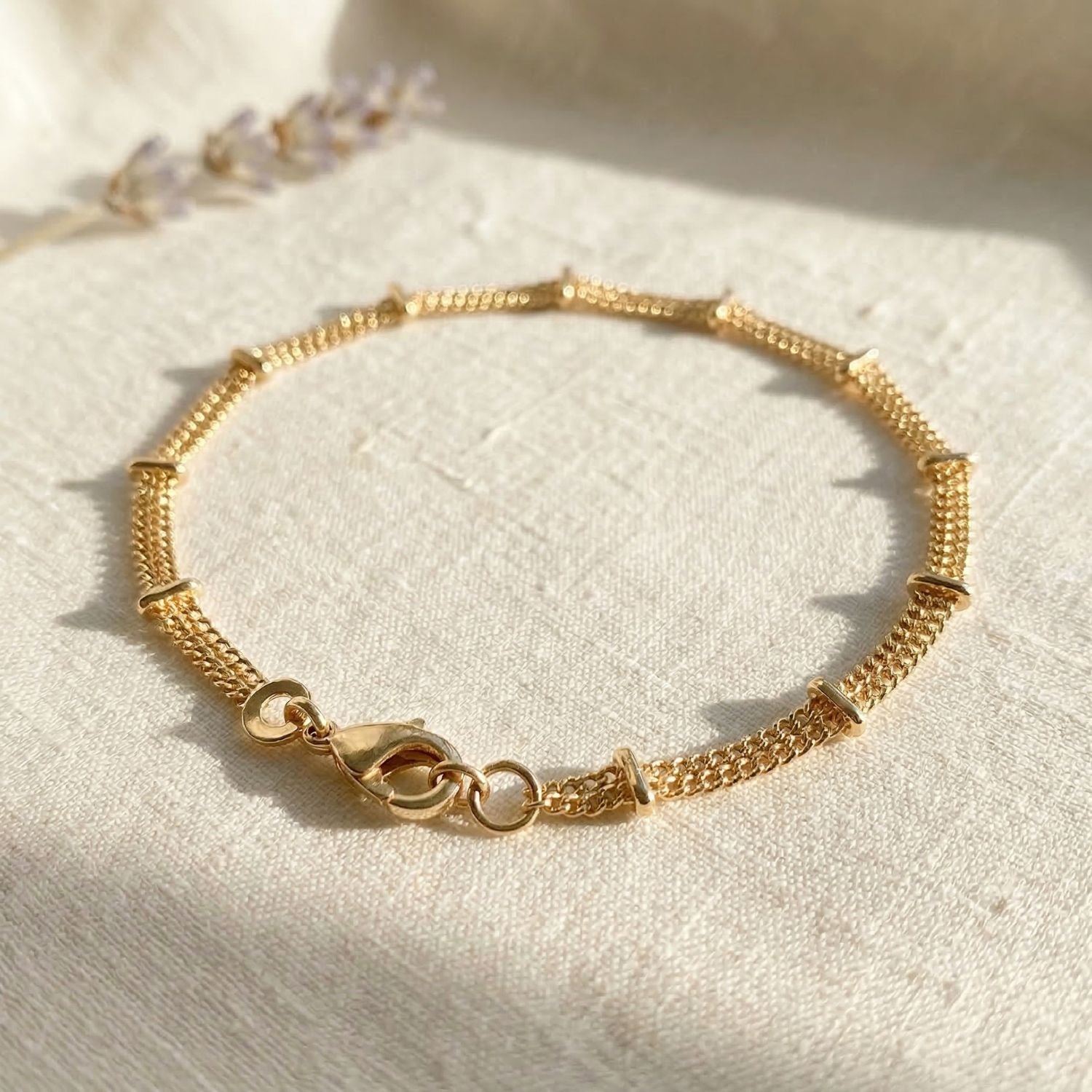 18ct Gold Plated Bar Curb Chain Bracelet