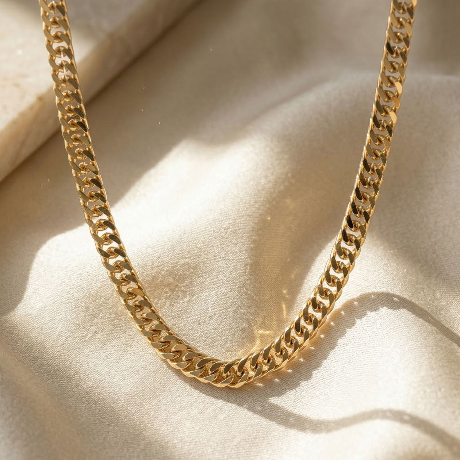 18ct Gold Plated Miami Chain Necklace