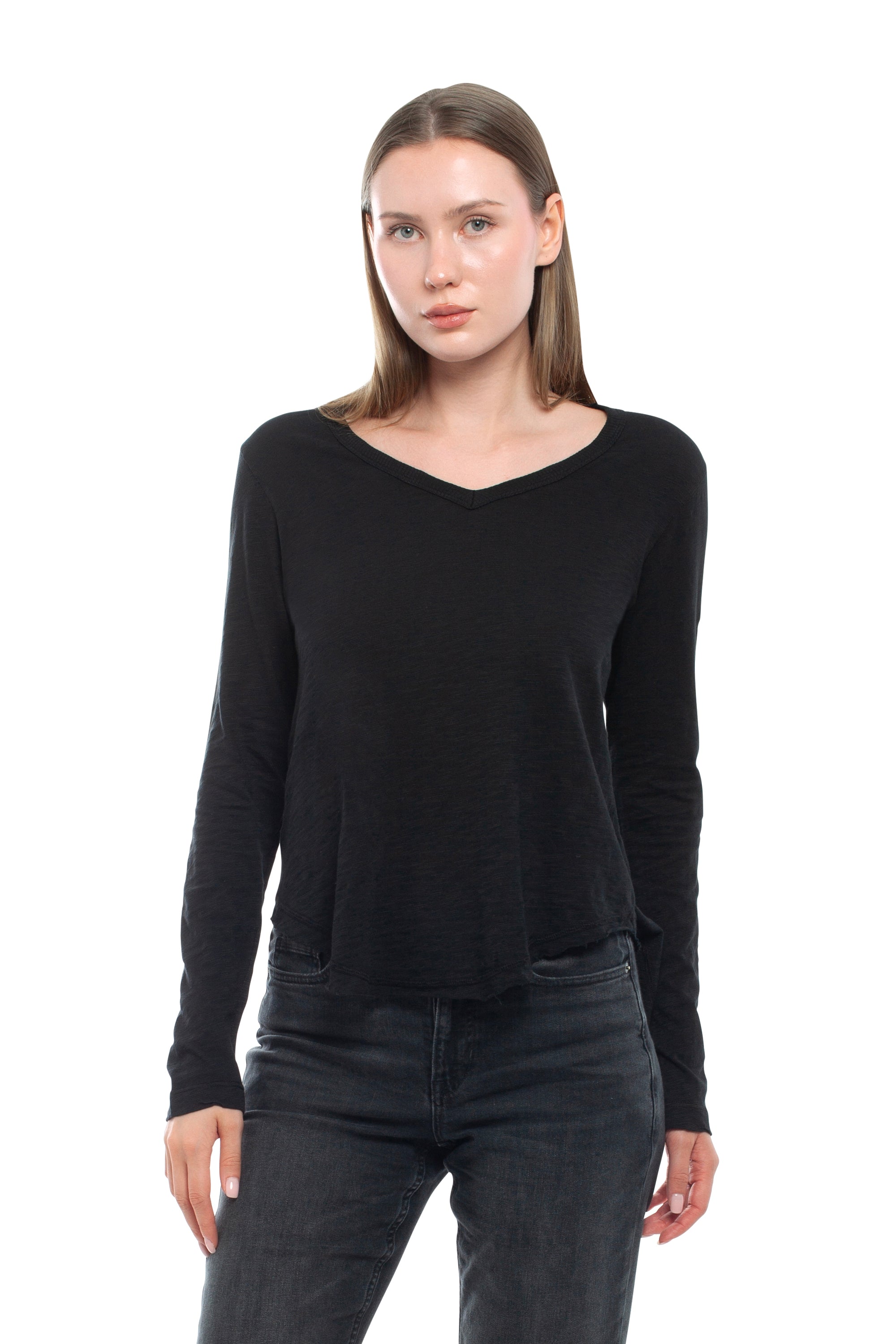 Long Sleeve V-Neck w/ Raw Hem Shirttail - Black / XS