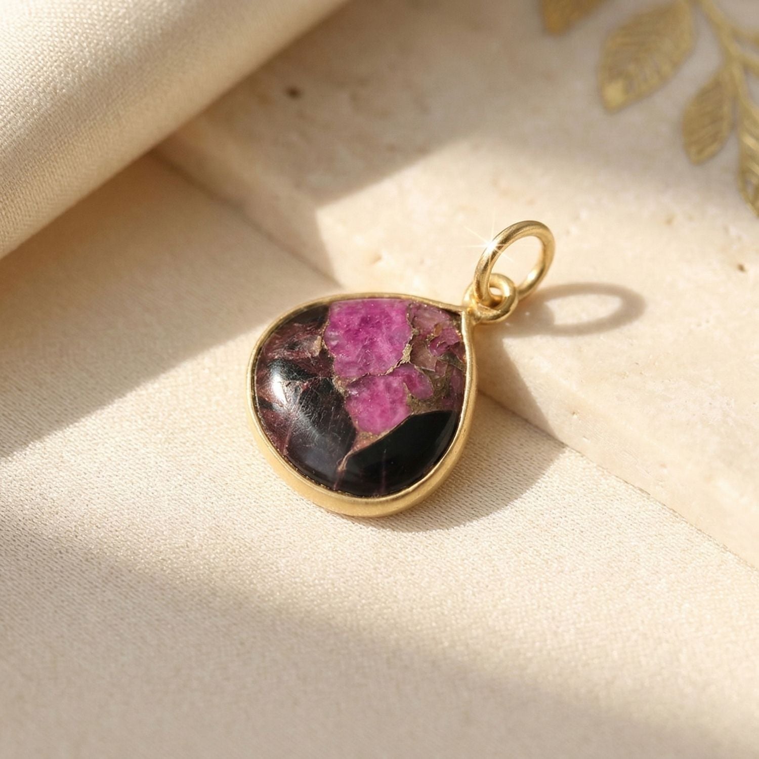 18ct Gold Vermeil Round Bezel Pendant Ruby & Black Turquoise