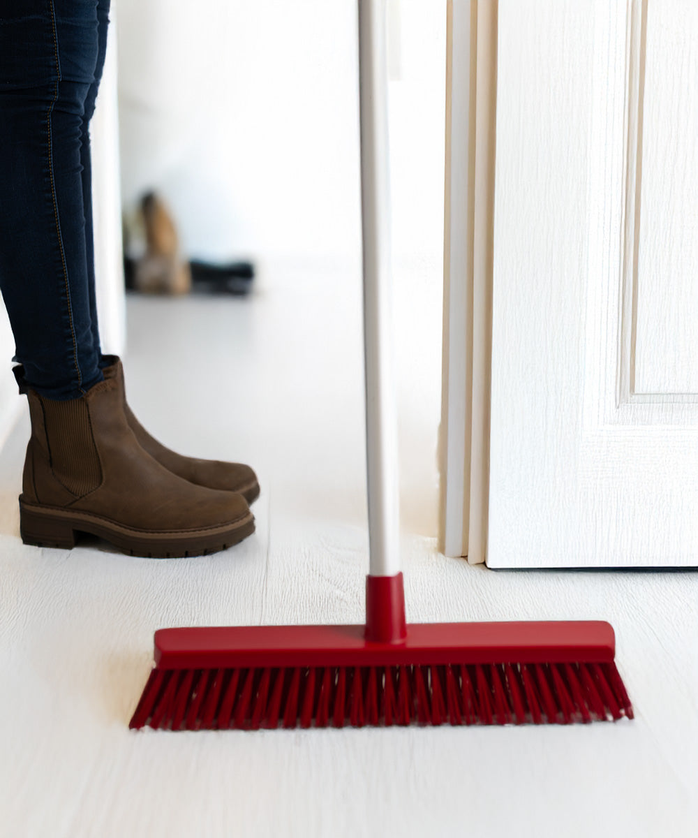Everyday Wide Sweeping Broom 380mm - Red (Stiff) - Polypropylene / 12cm 120cm 38cm 0.558kg