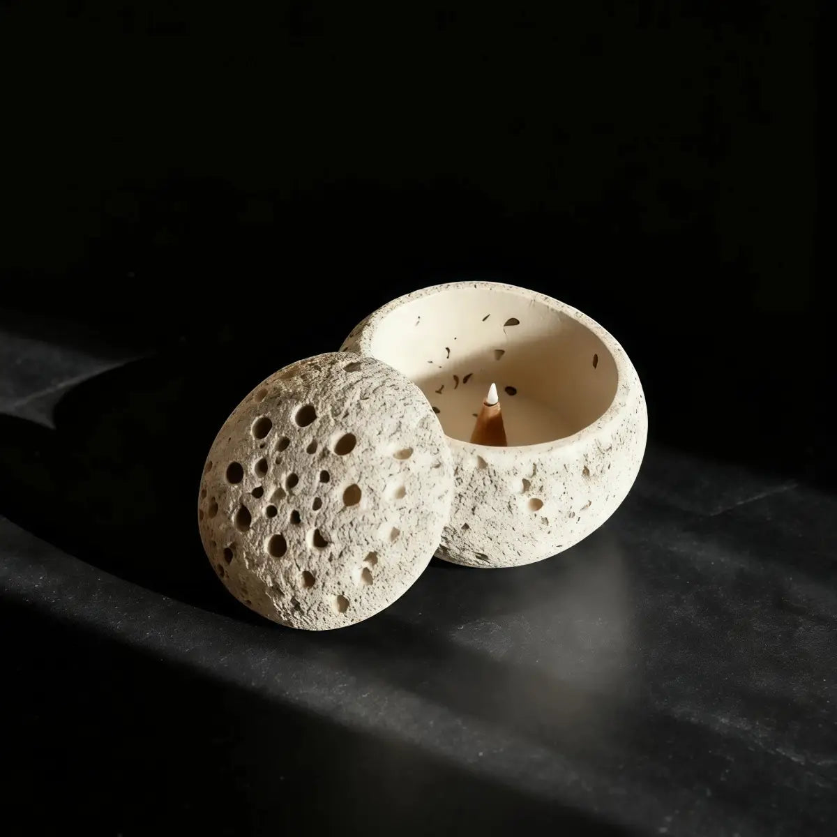 Balance & Clarity – Feng Shui White Lunar Incense Burner Set(Incense Included)