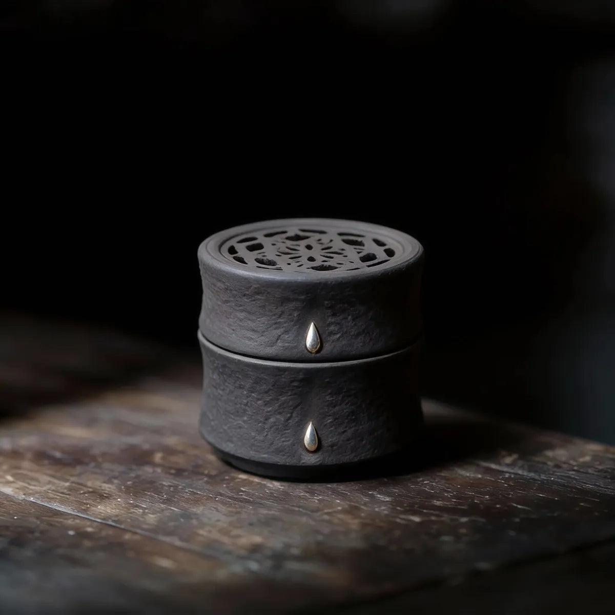Integrity & Resilience Burner Set (Includes Incense Slices) - Bamboo Stillness Zisha Ceramic - Charcoal Black