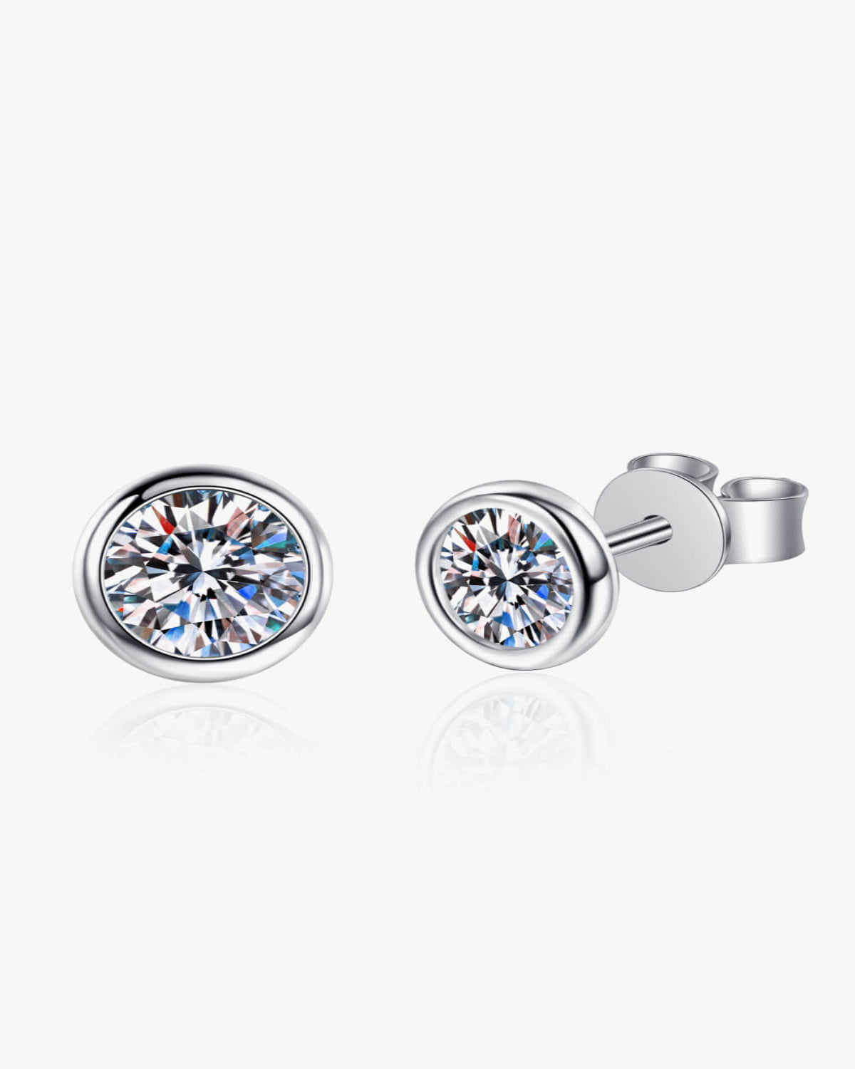 1 Carat Diamond Round Stud Earrings - 1.0 ct. / Platinum (+$1000) / Lab Grown (-$1000)