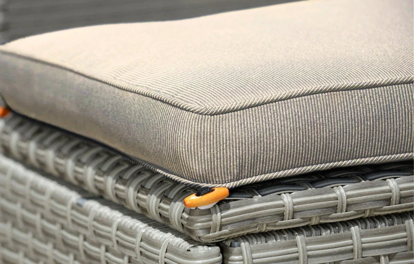 Barcelona Lounge Set Replacement Cushions/Covers - Cushions & Covers / Beige