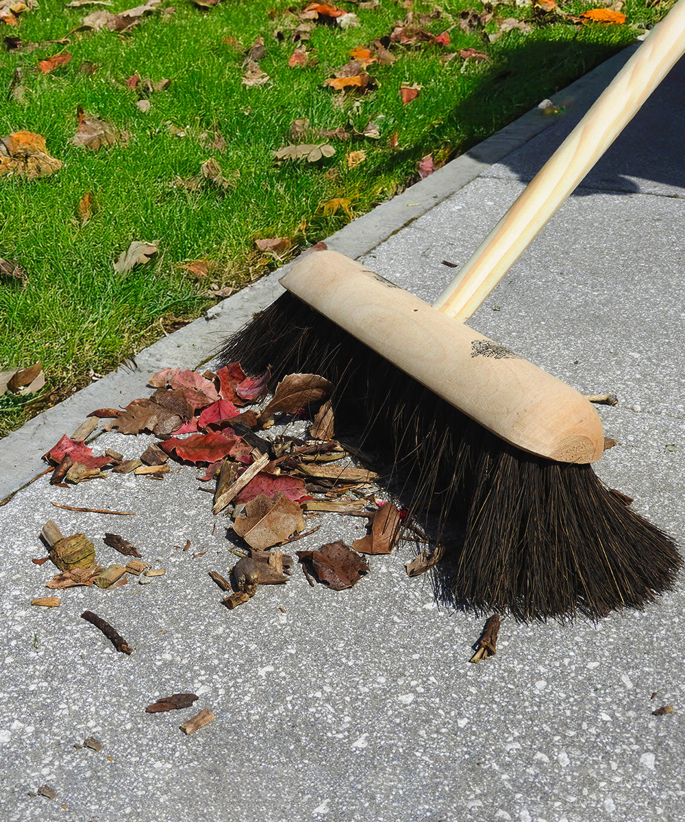 Finest by Hillbrush Outdoor Wooden Broom With Handle - Medium Stiff - Gumati / 130cm 30cm 12cm 1.5kg
