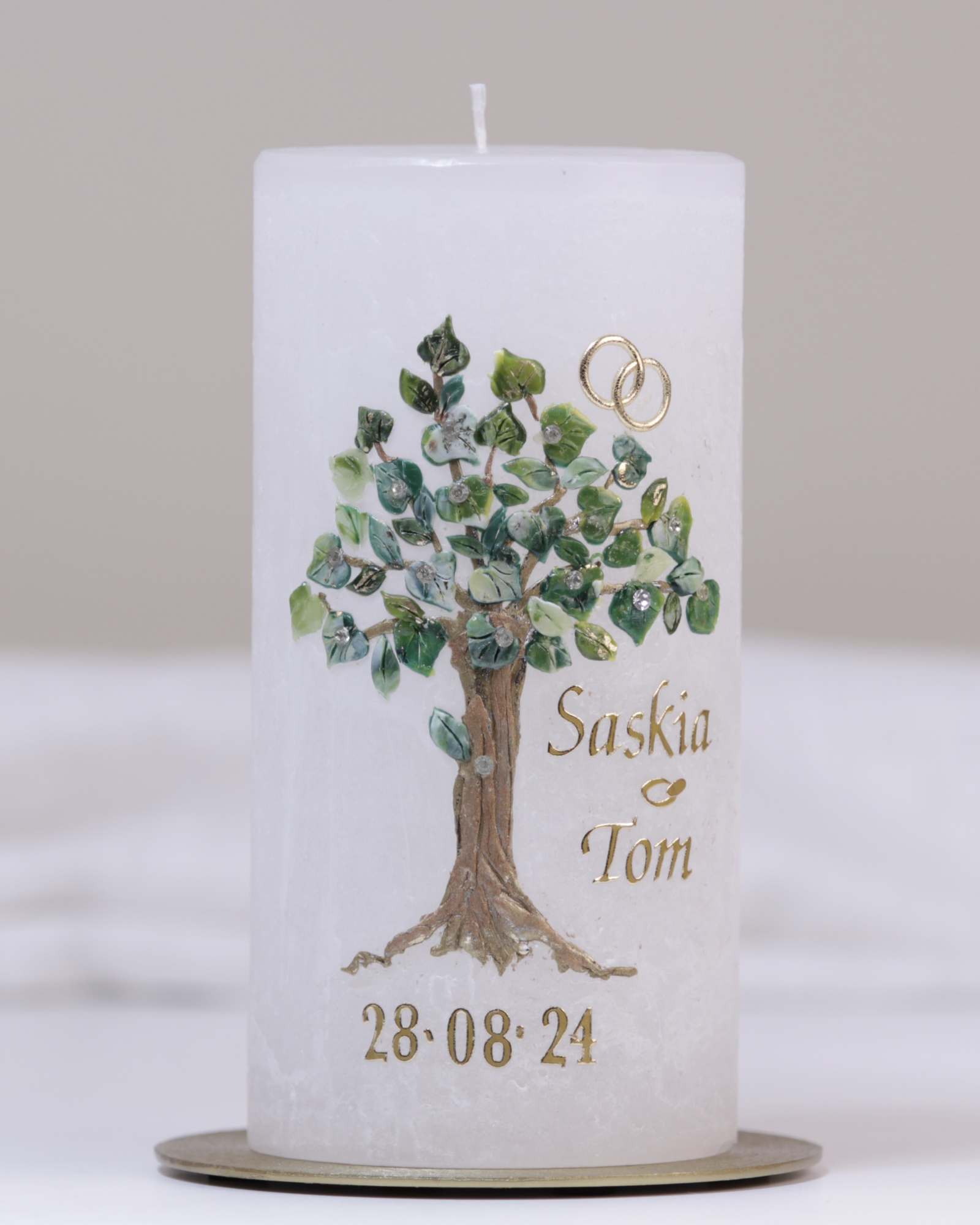 Hochzeitskerze „Saskia & Tom“ weiß – personalisiert mit Namen & Datum