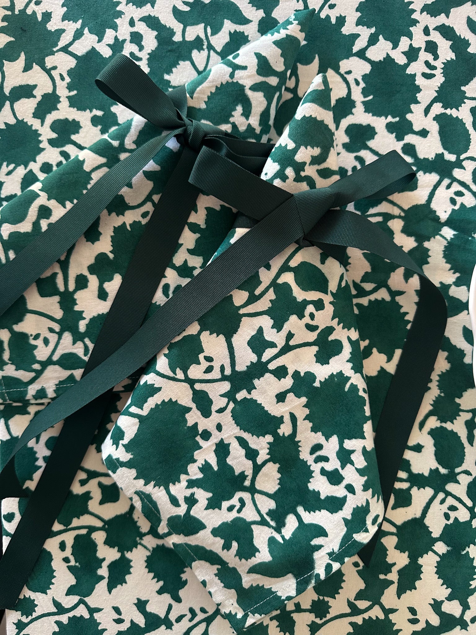 FOREST BLOSSOM NAPKINS