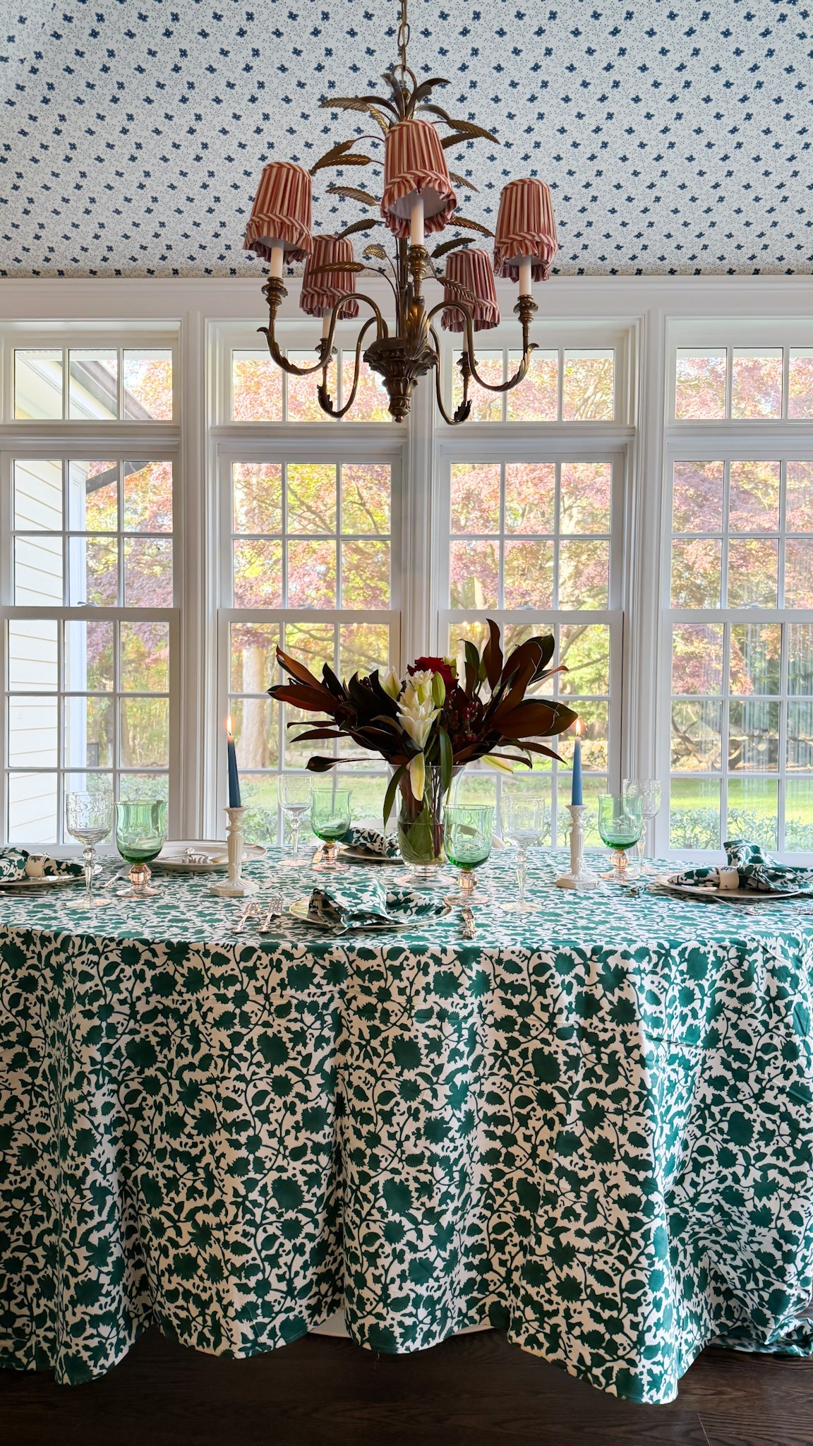 FOREST BLOSSOM TABLECLOTH - 120" Rectangle