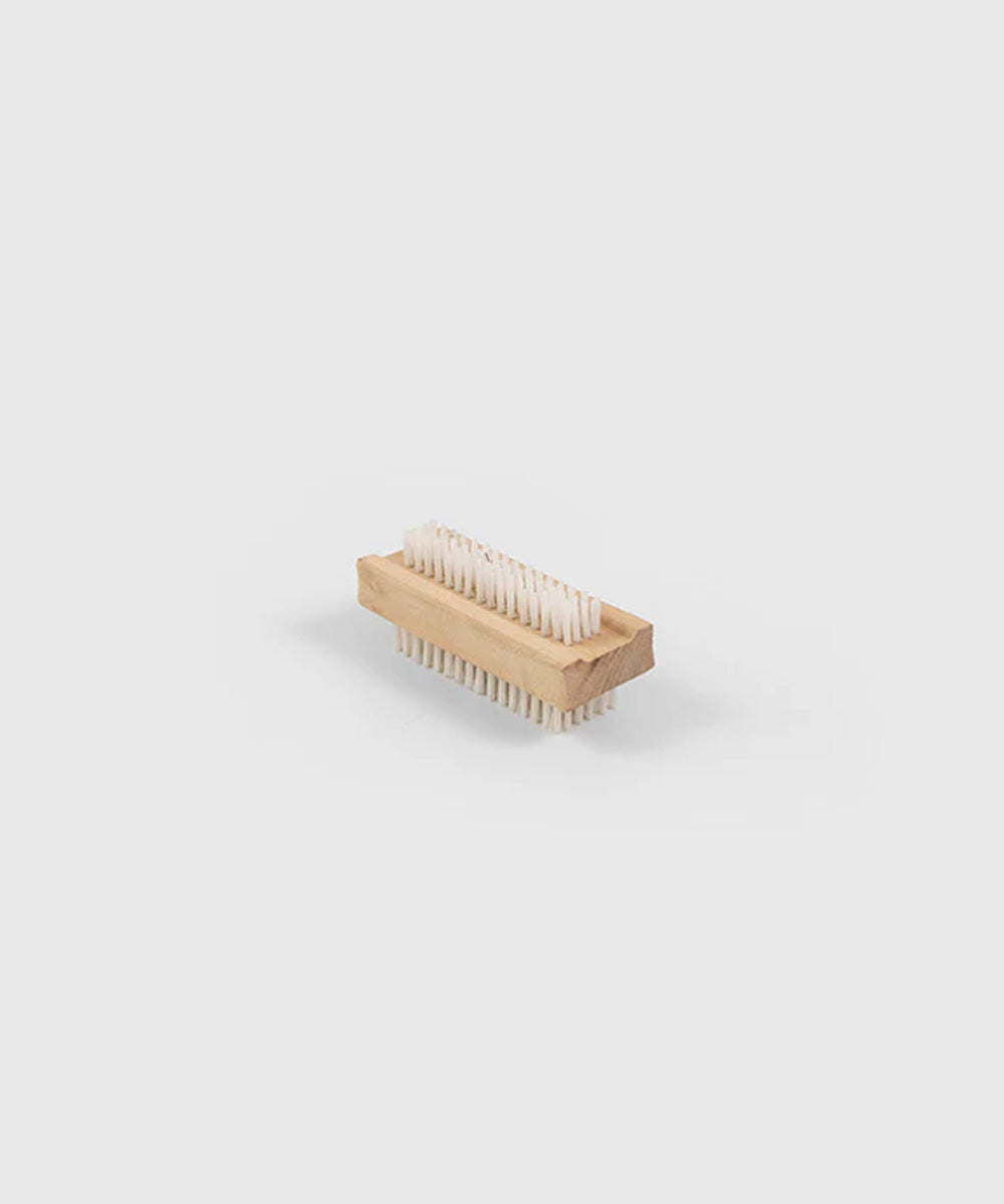 Everyday Nail Brush With Dual Fill - Medium Stiff - Mexican Fibre / 92mm 37mm 43mm