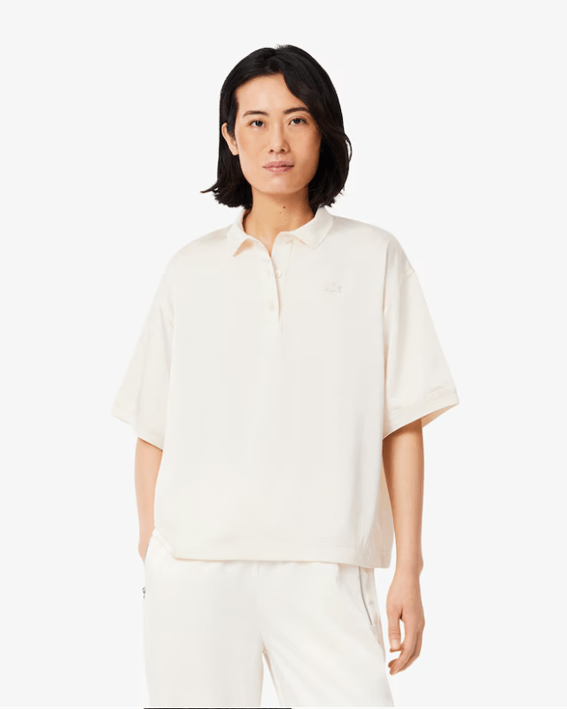 Polo oversize fluida e setosa