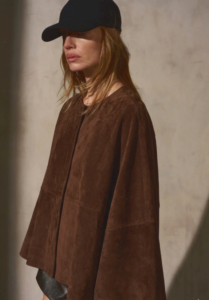 PAPERWEIGHT SUEDE CAPE - Chocolate - XS/S