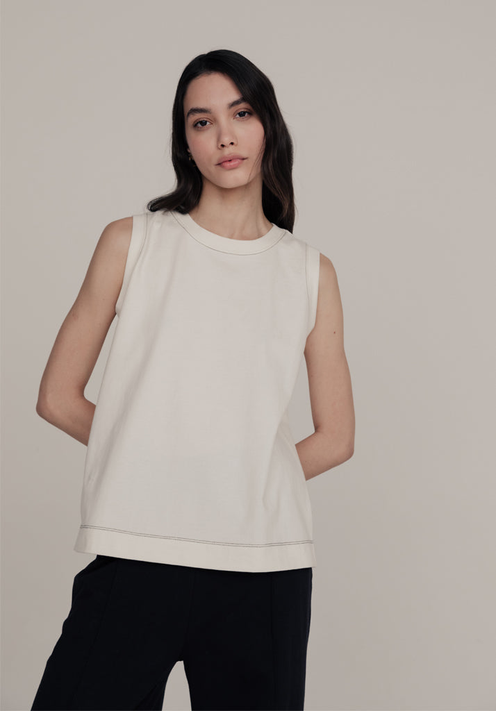 Skye Sleeveless Tank Top In Cream - L