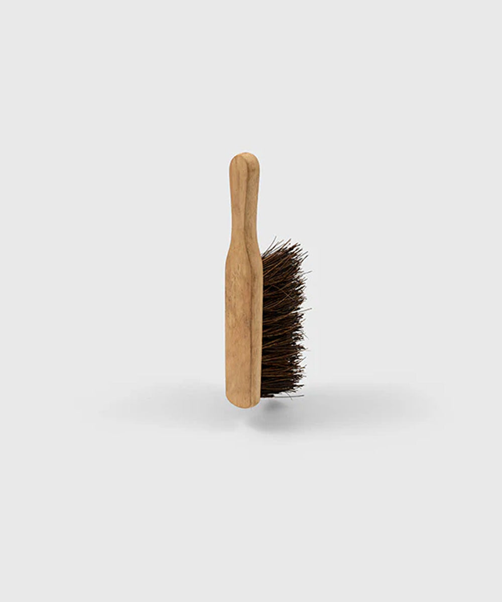 Everyday Wooden Hand Brush  - Stiff - Bassine / 280mm 42mm 88mm