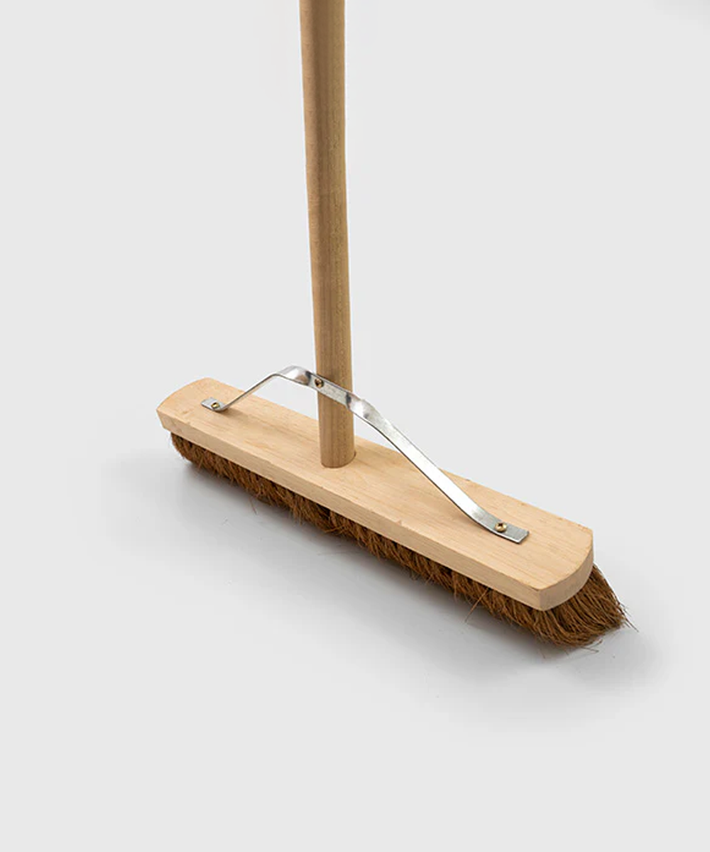 Everyday Wooden Platform Broom With Handle - Soft - Natural Coco / 130cm 46cm 8cm 1.5kg