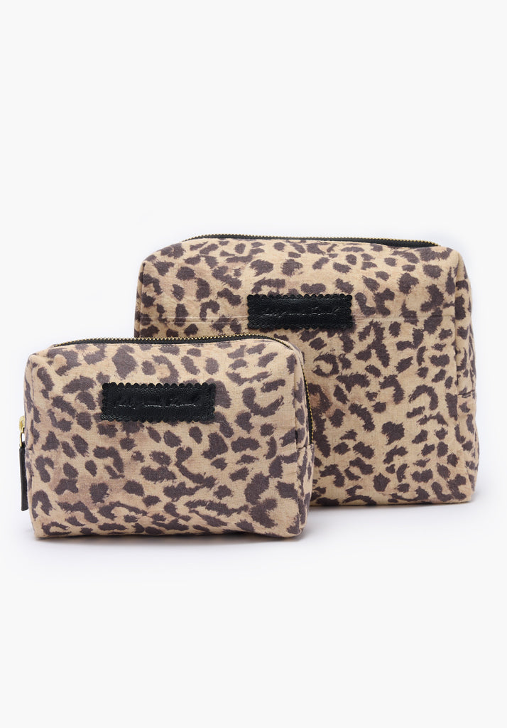 Nola Animal Print Wash Bag In Brown - One Size