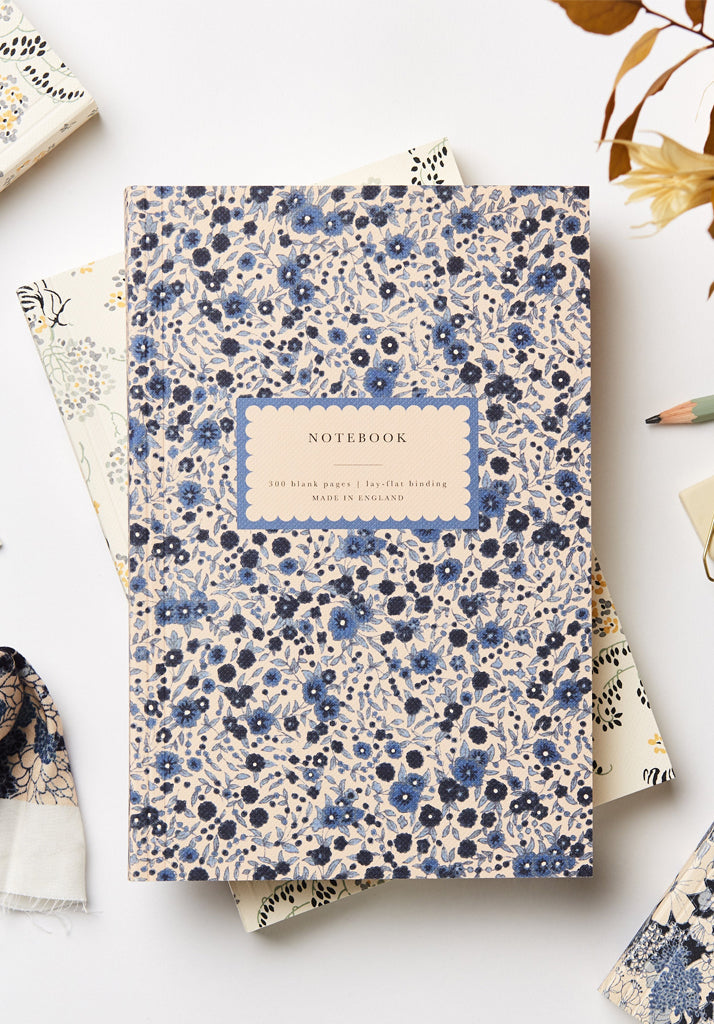 Heirloom Wild Aster Print Flat Notebook - One Size