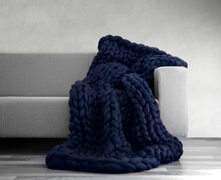 super chunky knit blanket | giant yarn blanket - 40*80 inches / Navy