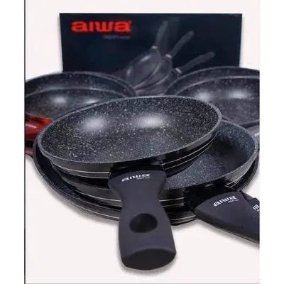 AIWA - Set di 3 padelle in alluminio forgiato - Black Metallic - 20/24/28 cm Ø S