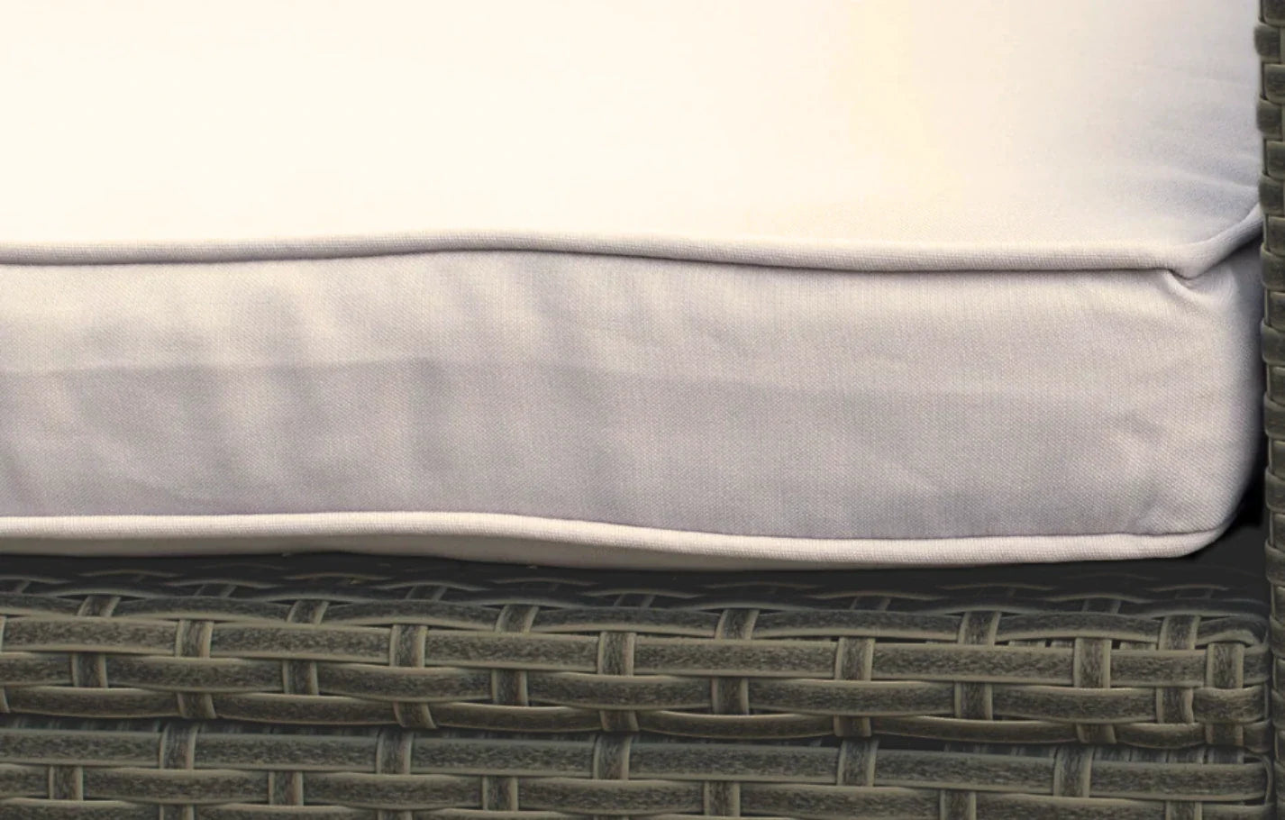 California Garden Sofa Set Replacement Cushions/Covers - Beige / Cushions & Covers