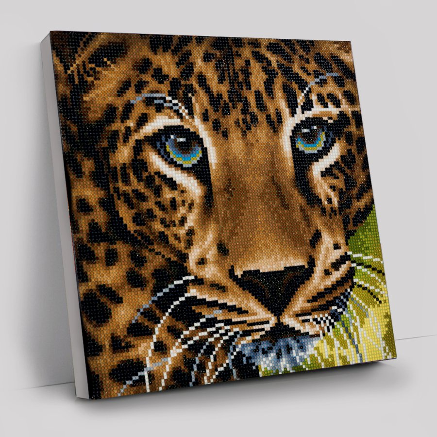 Leopard Crystal Art Canvas Kit 30x30cm