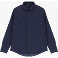 Camisa clásica con cuello clásico