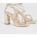 Tacones Metálicos Con Plataforma Y Tiras Cruzadas, Metallics