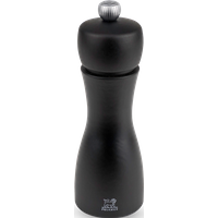 The Peugeot Tahiti pepper mill model was created in 1968 and more than 50 years later is still as relevant to our culinary culture.  In addition to its efficient ergonomics, the contemporary matt black finish gives it a timeless elegance. Tahiti