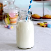 Mini Milk Bottles 7oz / 200ml (Pack of 4)