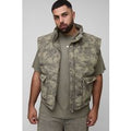 Plus Washed Cord Oversized Funnel Neck Gilet, Verde
