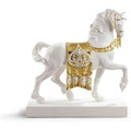 Casa Padrino Luxus Porzellan KÃ¶nigliches Ross WeiÃ / Gold 40 x H. 42 cm - Handgefertigtes Luxus Deko Pferd