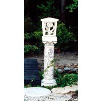 Casa Padrino Barock Garten Stein Laterne mit SÃ¤ule WeiÃ 34 x 34 x H. 148 cm - Garten & Terrassen Stein Leuchte - Garten & Terrassen Beleuchtung im Barockstil - Barock AuÃenbeleuchtung - Barock MÃ¶bel