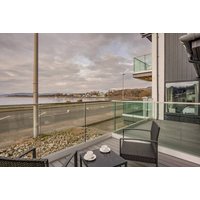 4* The Oyster Inn Stay for 2: Afternoon Tea, Bottle of Prosecco & Late Check-out - Oban | Wowcher
