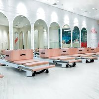 Customized High Quality Commercial Use Pilates Reformer Studio Use Pilates Machine Reformer Bed