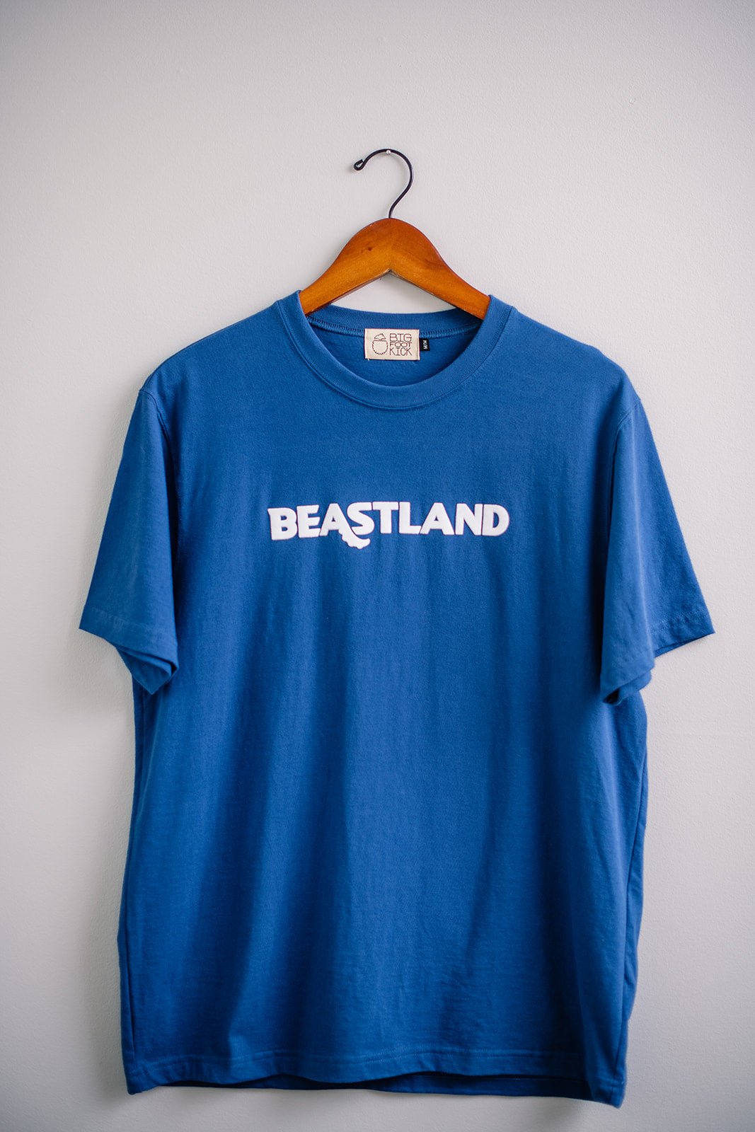 Welcome to Beastland Tee - S / Royal