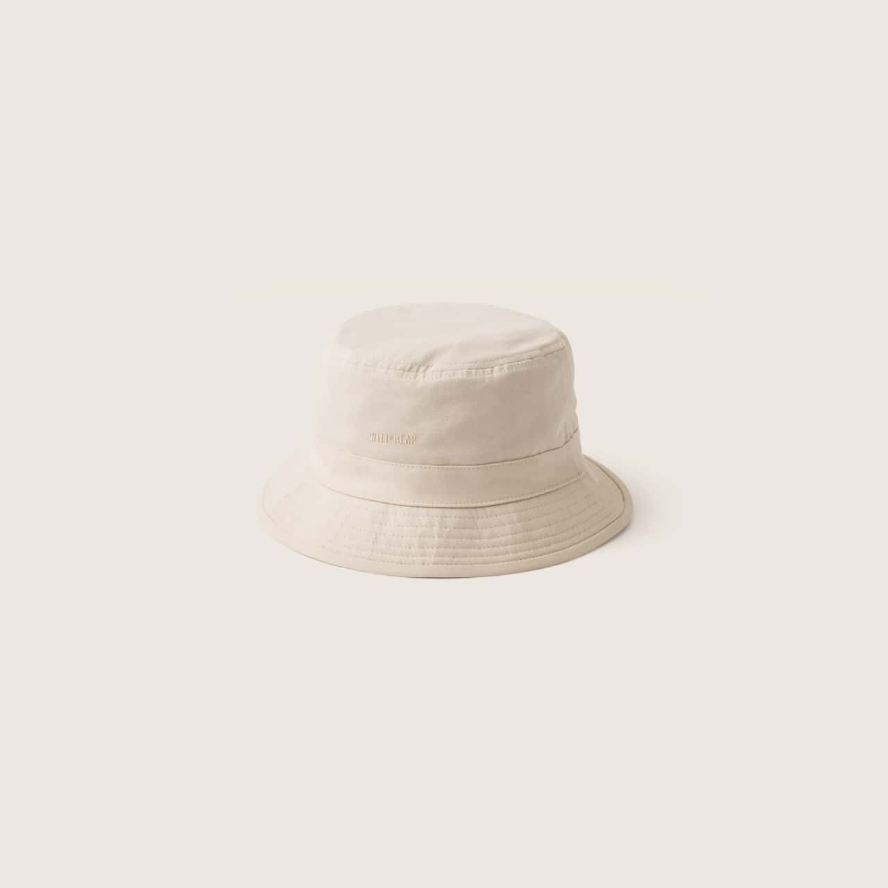 Fischer Bone | White Bucket Hat - M